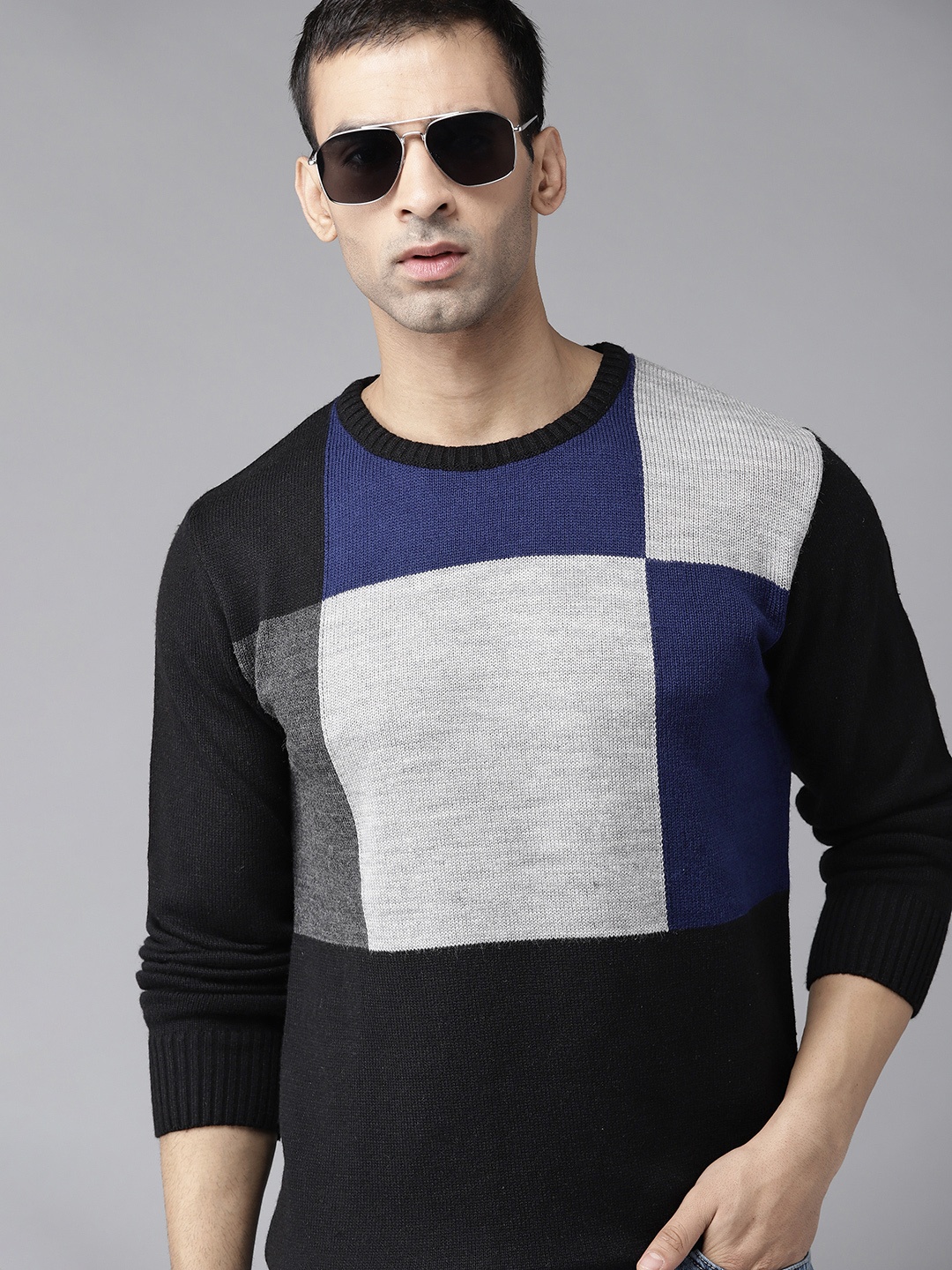 

Roadster Men Black & Grey Acrylic Colourblocked Pullover
