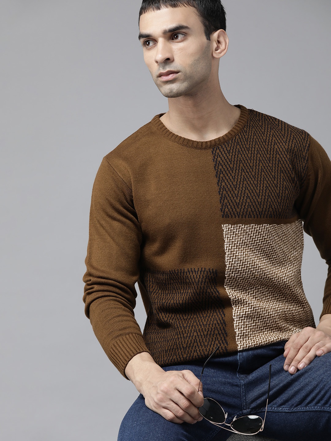 

Roadster Men Brown & Off White Self Design Pullover