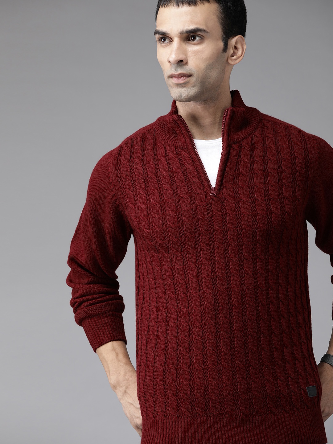 

Roadster Men Maroon Self Designed Pullover Sweater