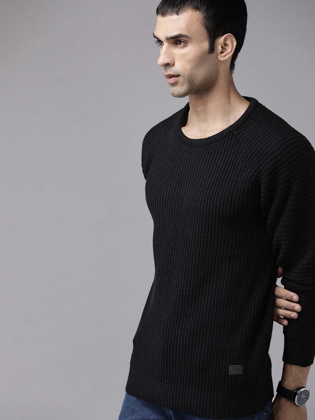 

Roadster Men Black Solid Pullover
