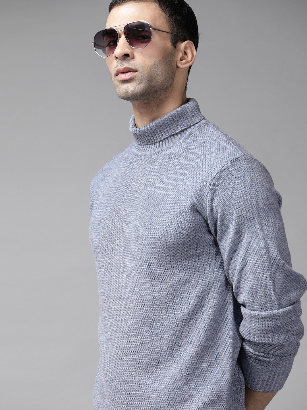 

Roadster Men Blue Self-Design Pullover