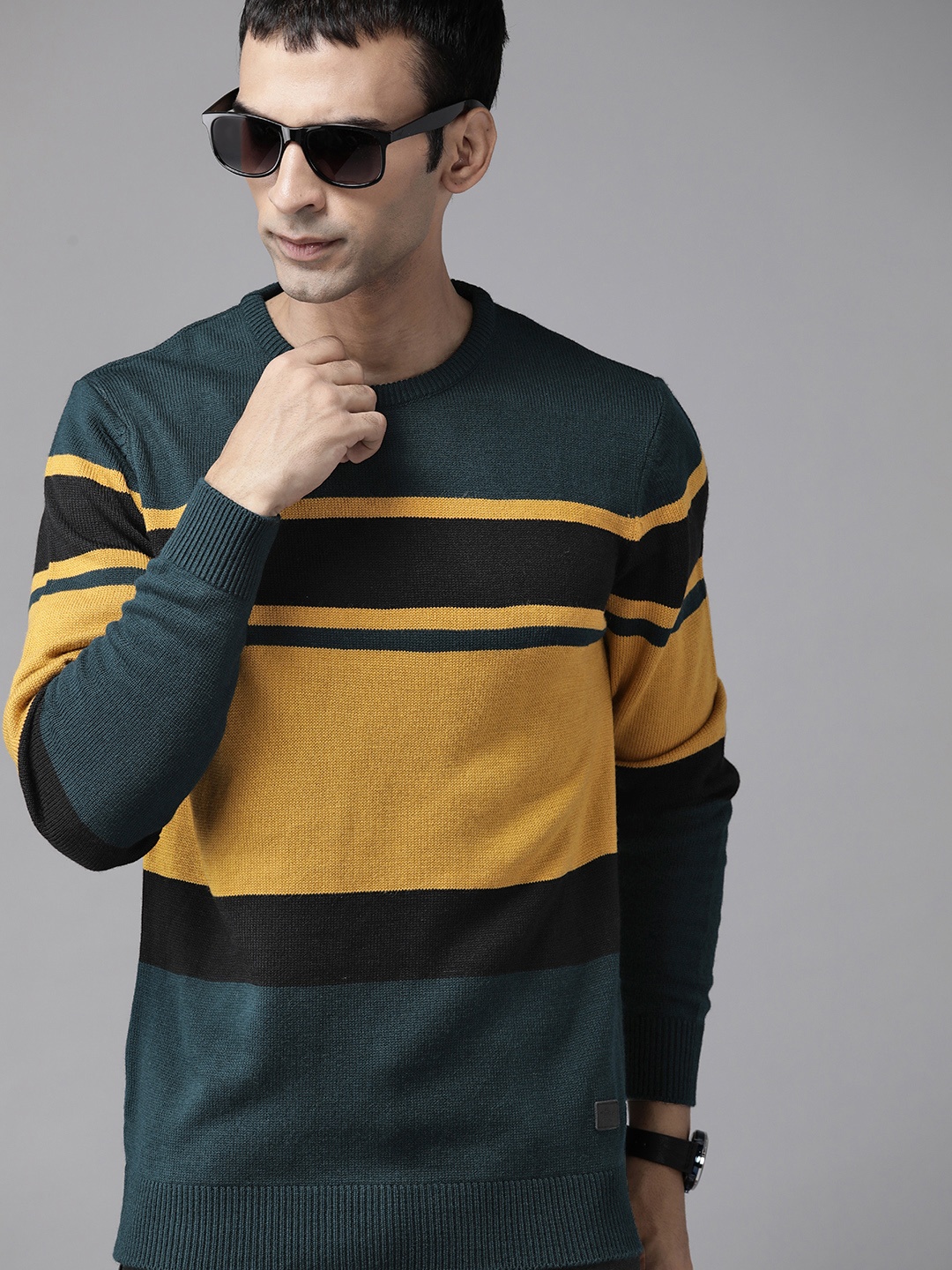 

Roadster Men Teal Blue & Mustard Yellow Colourblocked Pullover