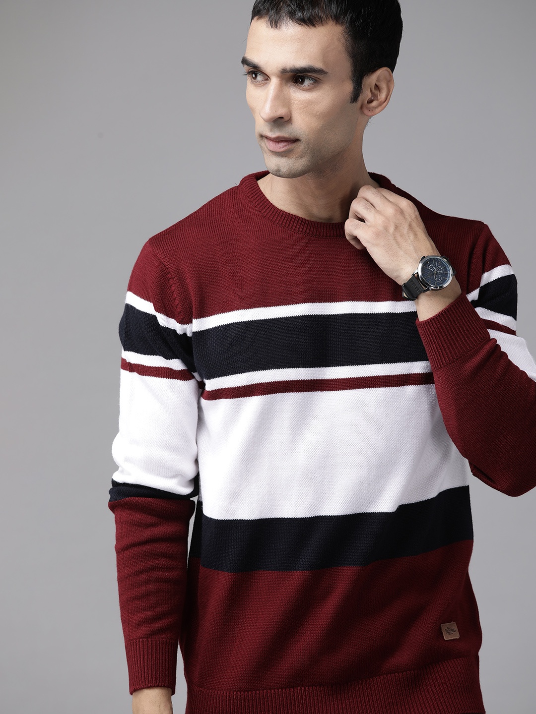 

Roadster Men Maroon & White Colourblocked Pullover