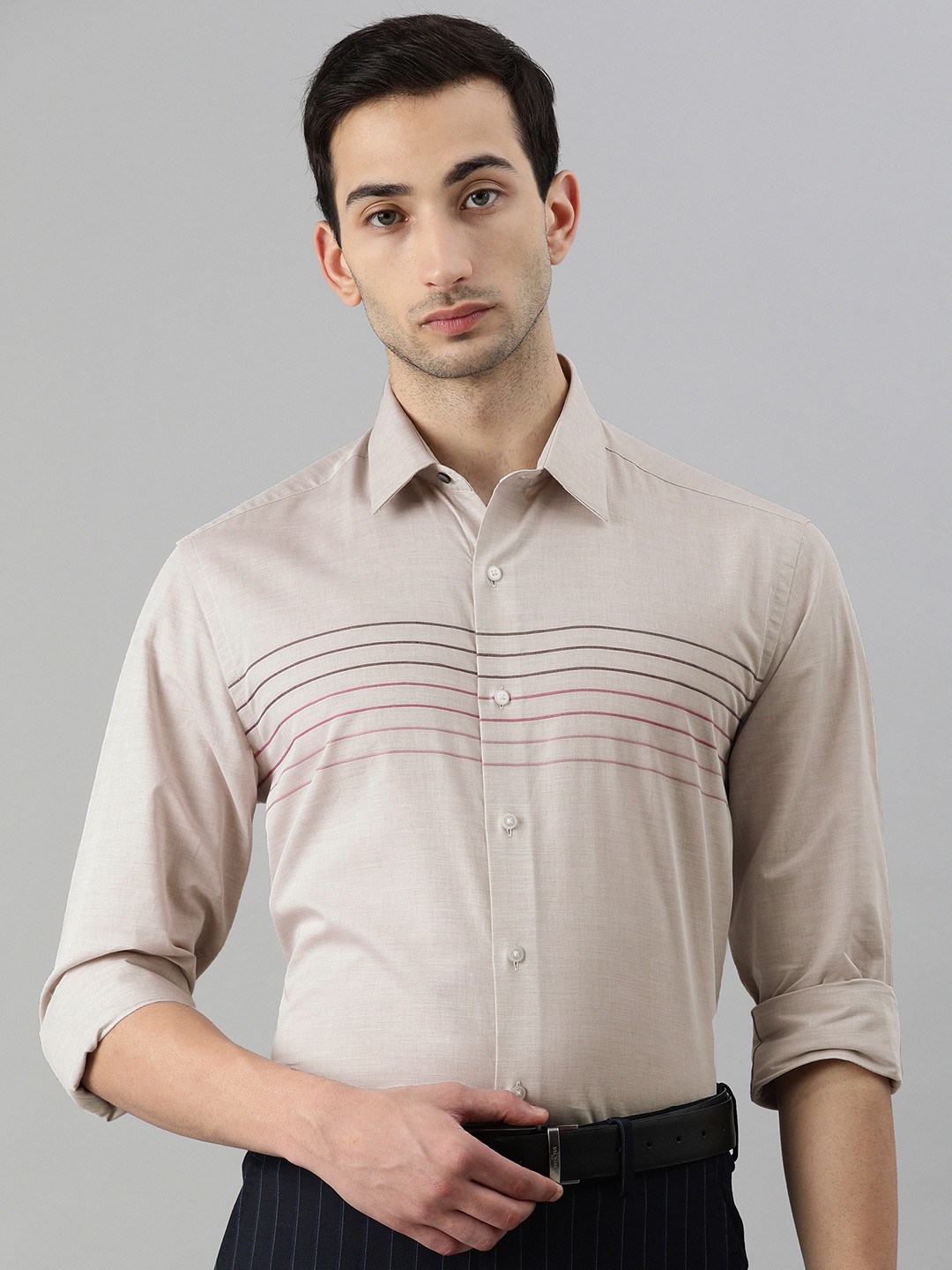 

Arrow New York Men Beige Slim Fit Horizontal Stripes Striped Formal Shirt