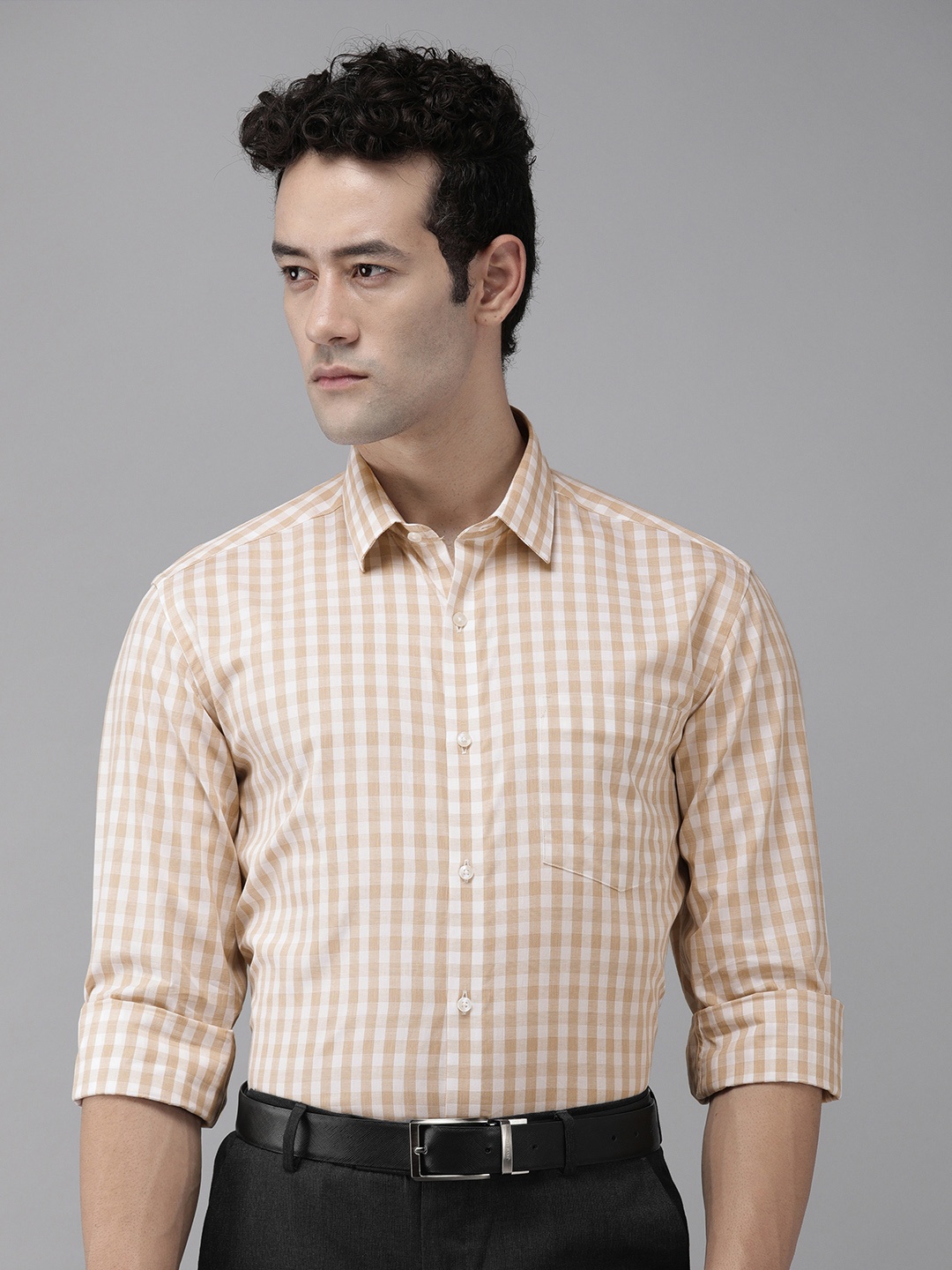 

Arrow Men Khaki & White Checked Formal Shirt