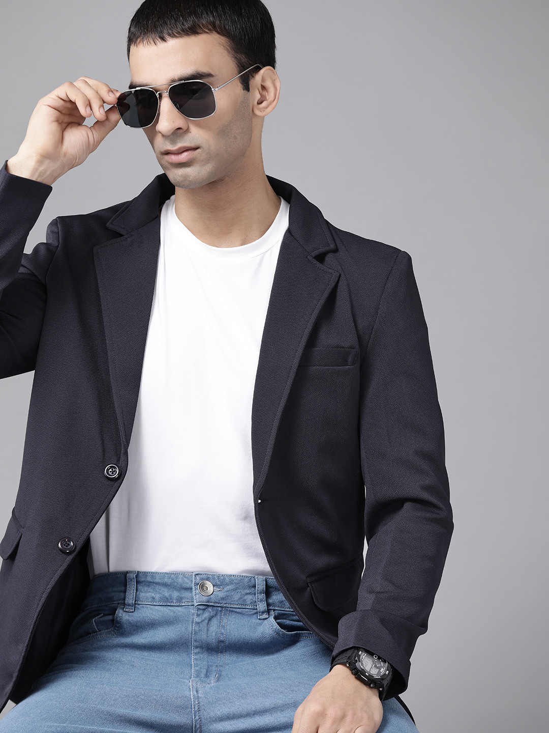 

Roadster Men Navy Blue Regular Fit Single-Breasted Casual Blazer