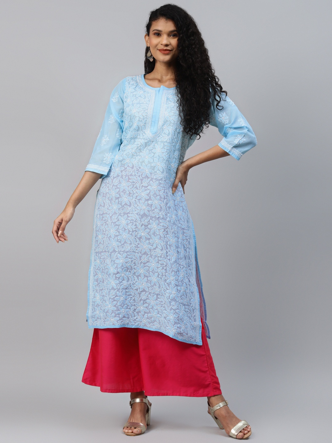 

ADA Women Blue Chikankari Hand Embroidered Straight Handloom Kurta