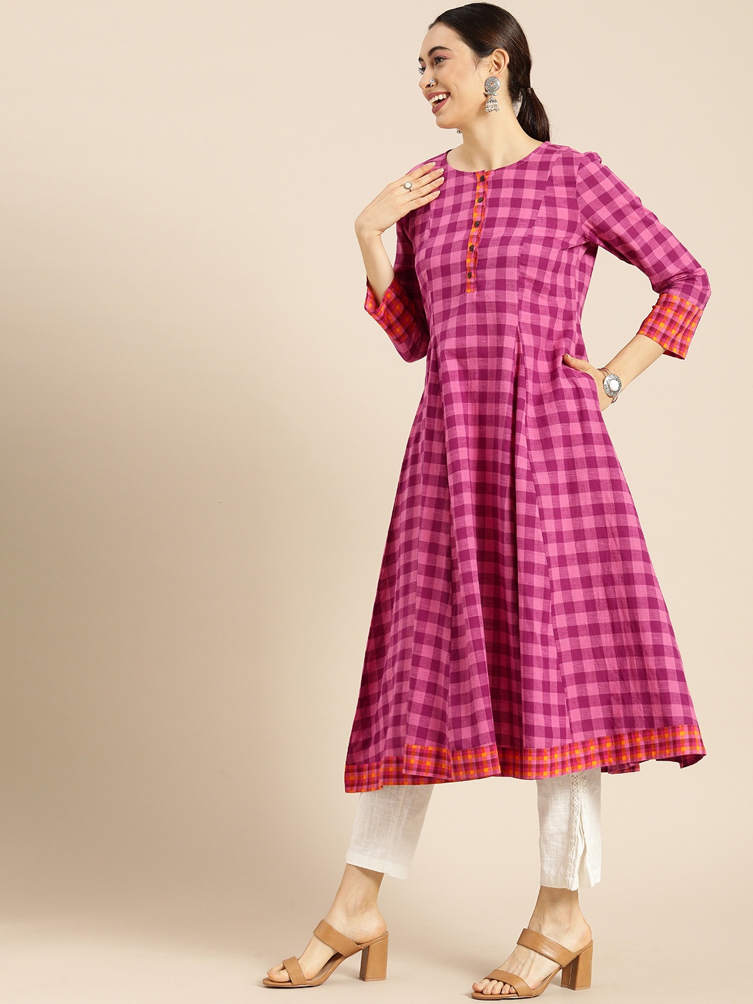 

Anouk Women Pink & Purple Checked Kurta