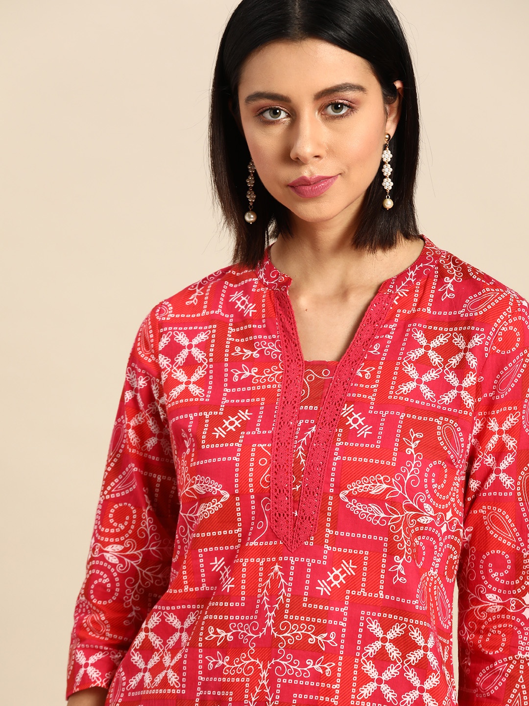 

Anouk Women Red & Off White Pure Cotton Bandhani Print Kurta