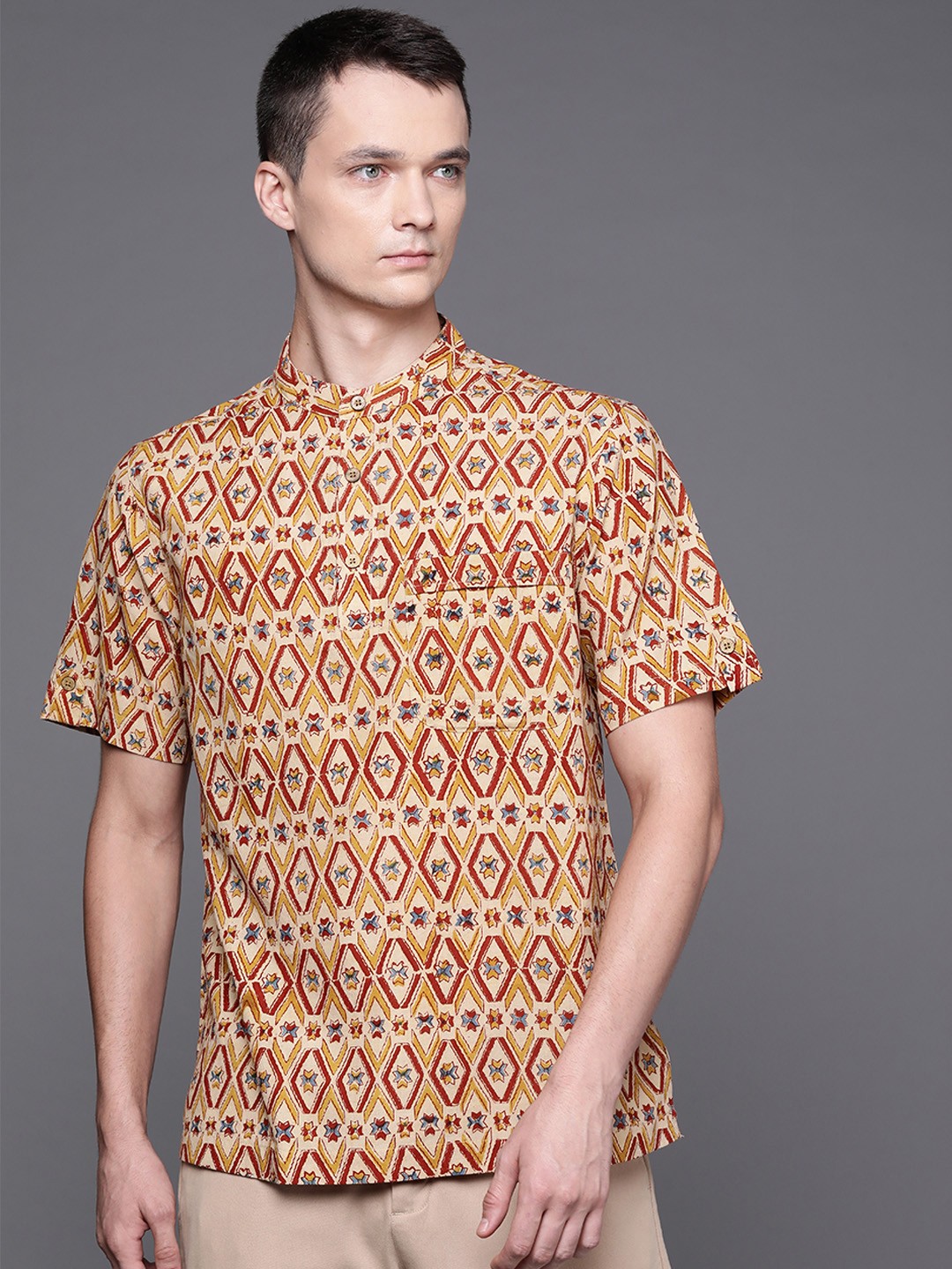 

Fabindia Men Beige & Maroon Pure Cotton Ethnic Motifs Printed Kurta