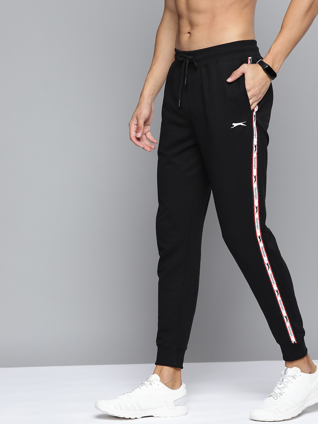 

Slazenger Men Black Solid Joggers