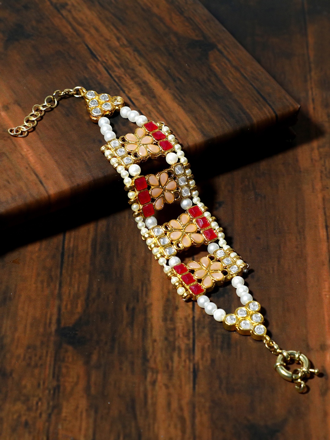 

KARATCART Gold-Plated Alloy Kundan Studded Handcrafted Bracelet