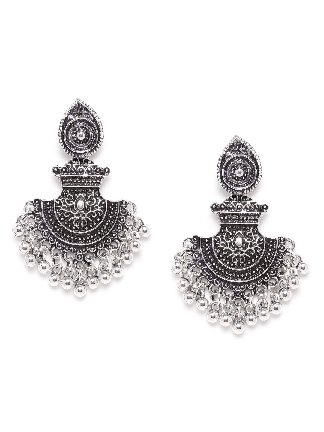 

Anouk Oxidised Silver-Plated Textured Crescent Shaped Chandbalis