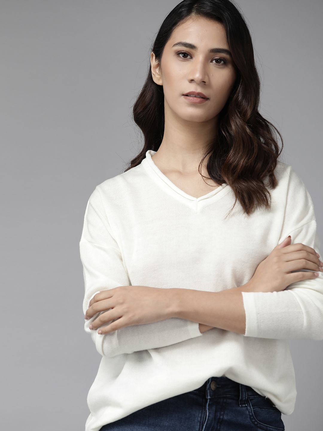 

Roadster Women White Solid Pullover