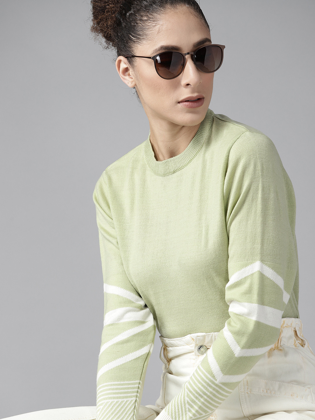 

Roadster Women Green Pullover
