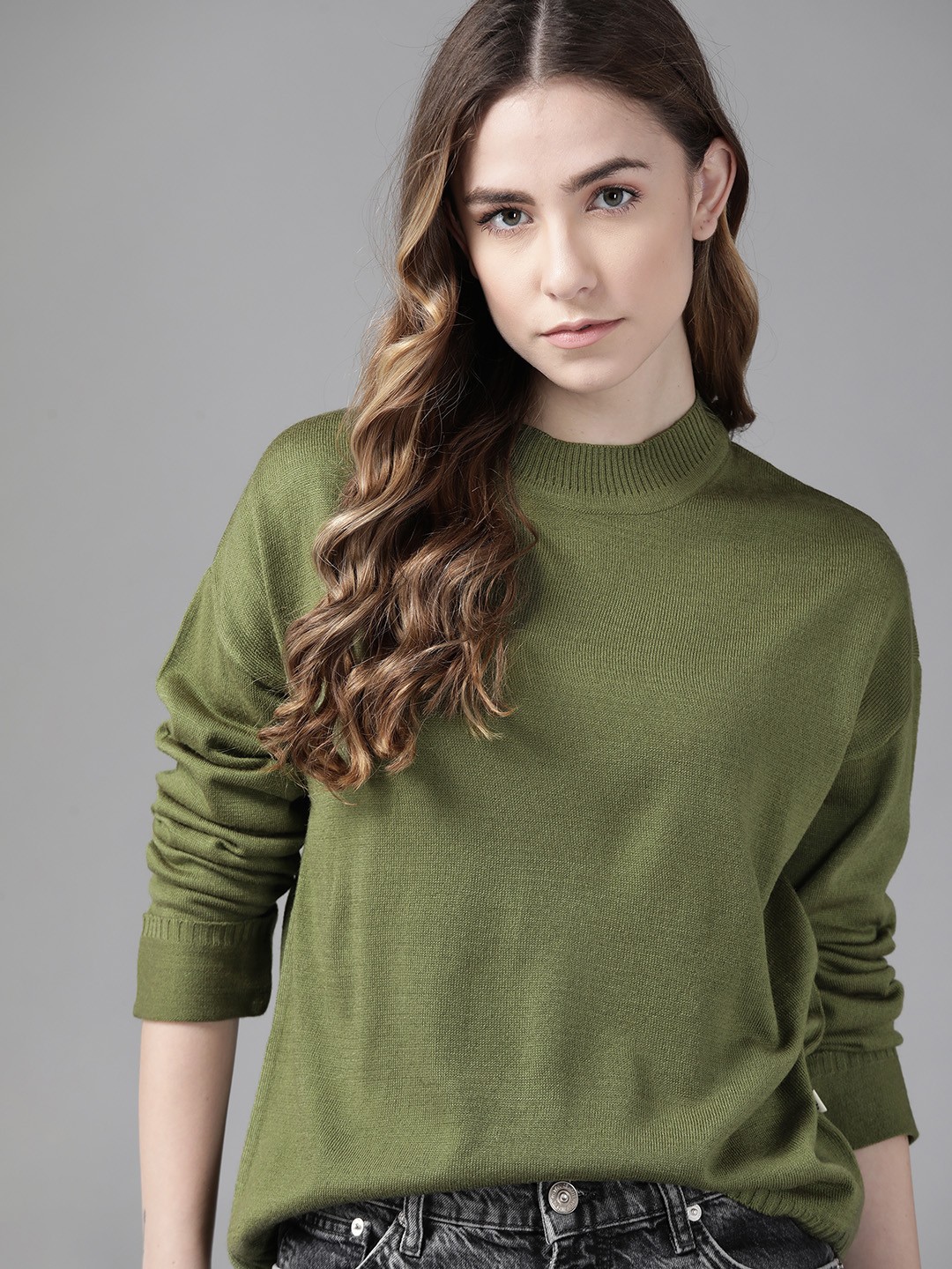 

Roadster Women Olive Green Solid Pullover