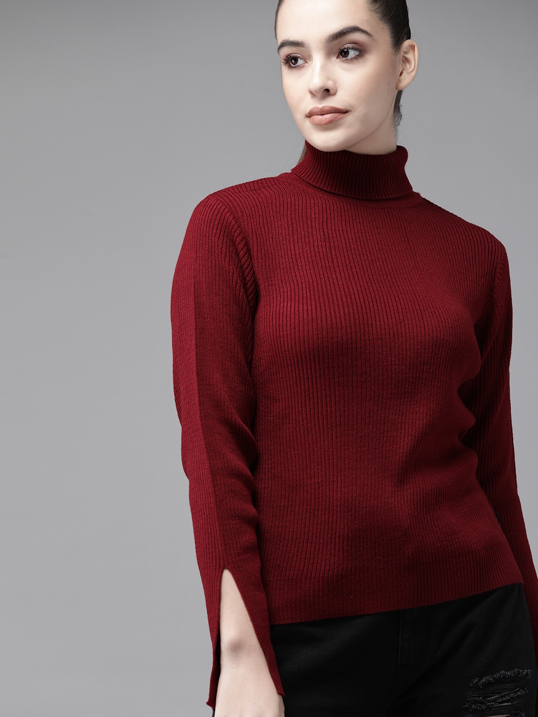 

Roadster Women Maroon Ribbed Turtle Neck Pullover