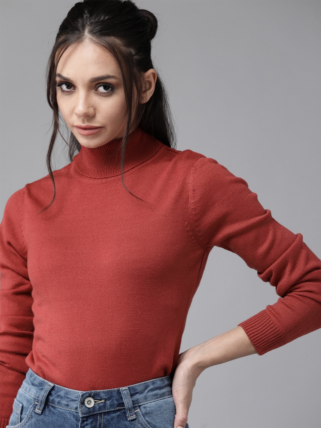 

Roadster Women Maroon Pullover