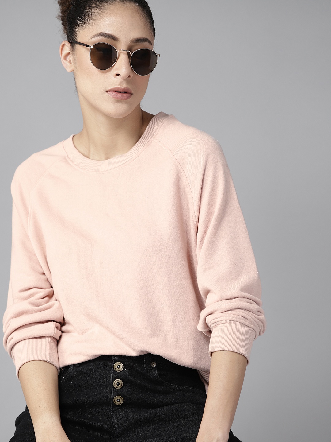 

Roadster Women Pink Solid Sweatshirt