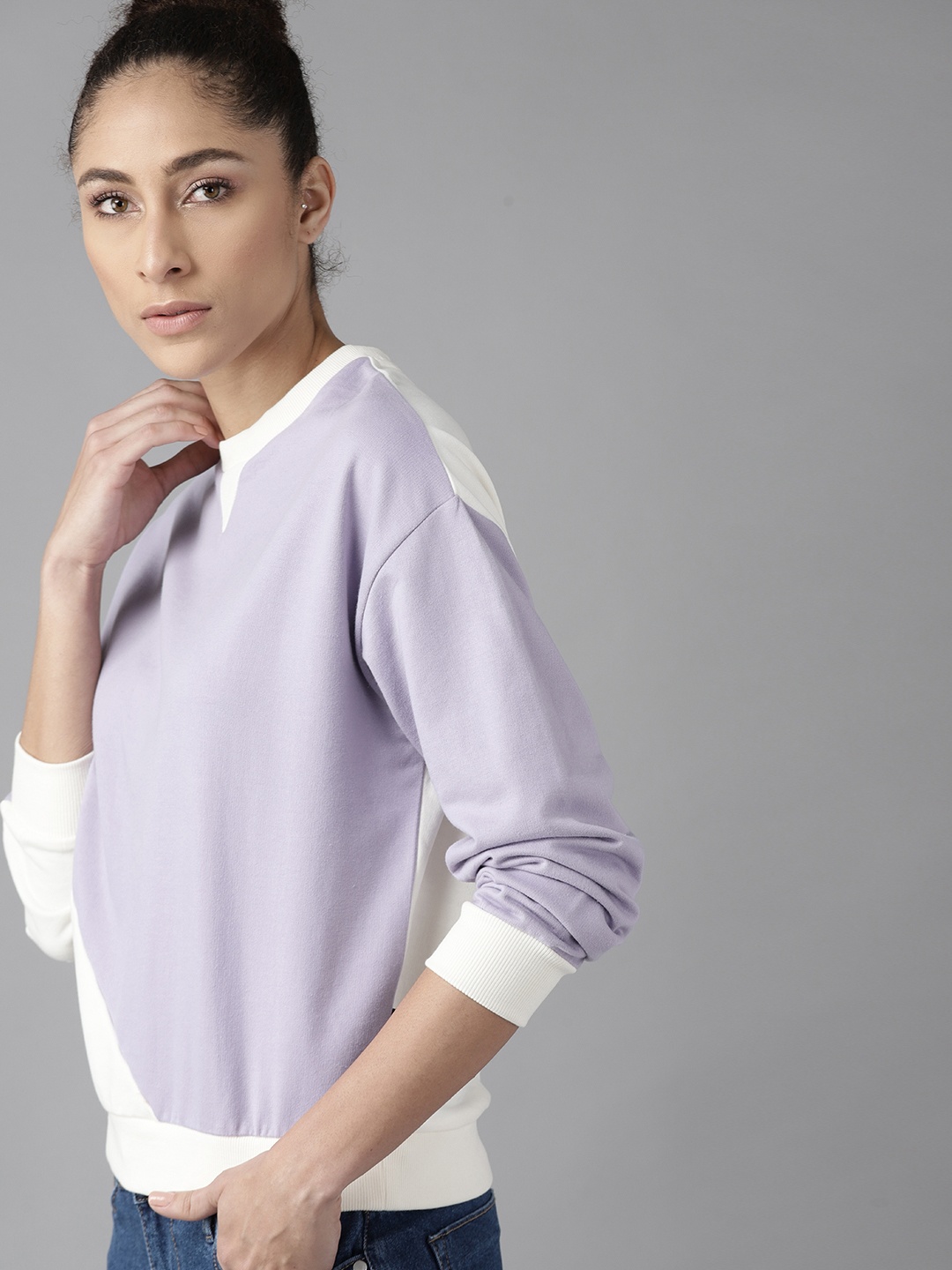 

Roadster Women Purple & White Colourblocked Sweatshirt
