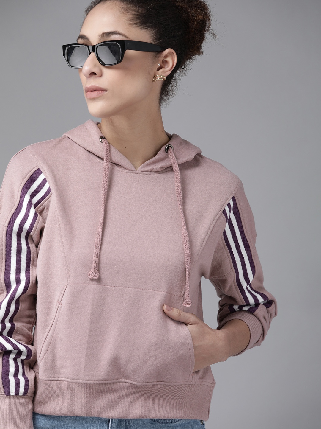 

Roadster Women Mauve Hooded Sweatshirt
