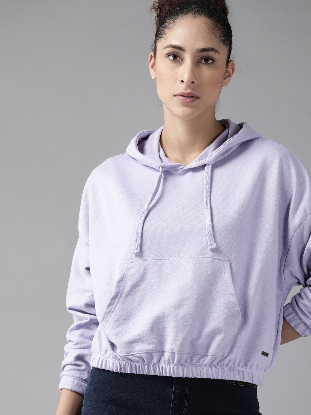 

Roadster Women Lavender Solid Hooded Sweatshirt