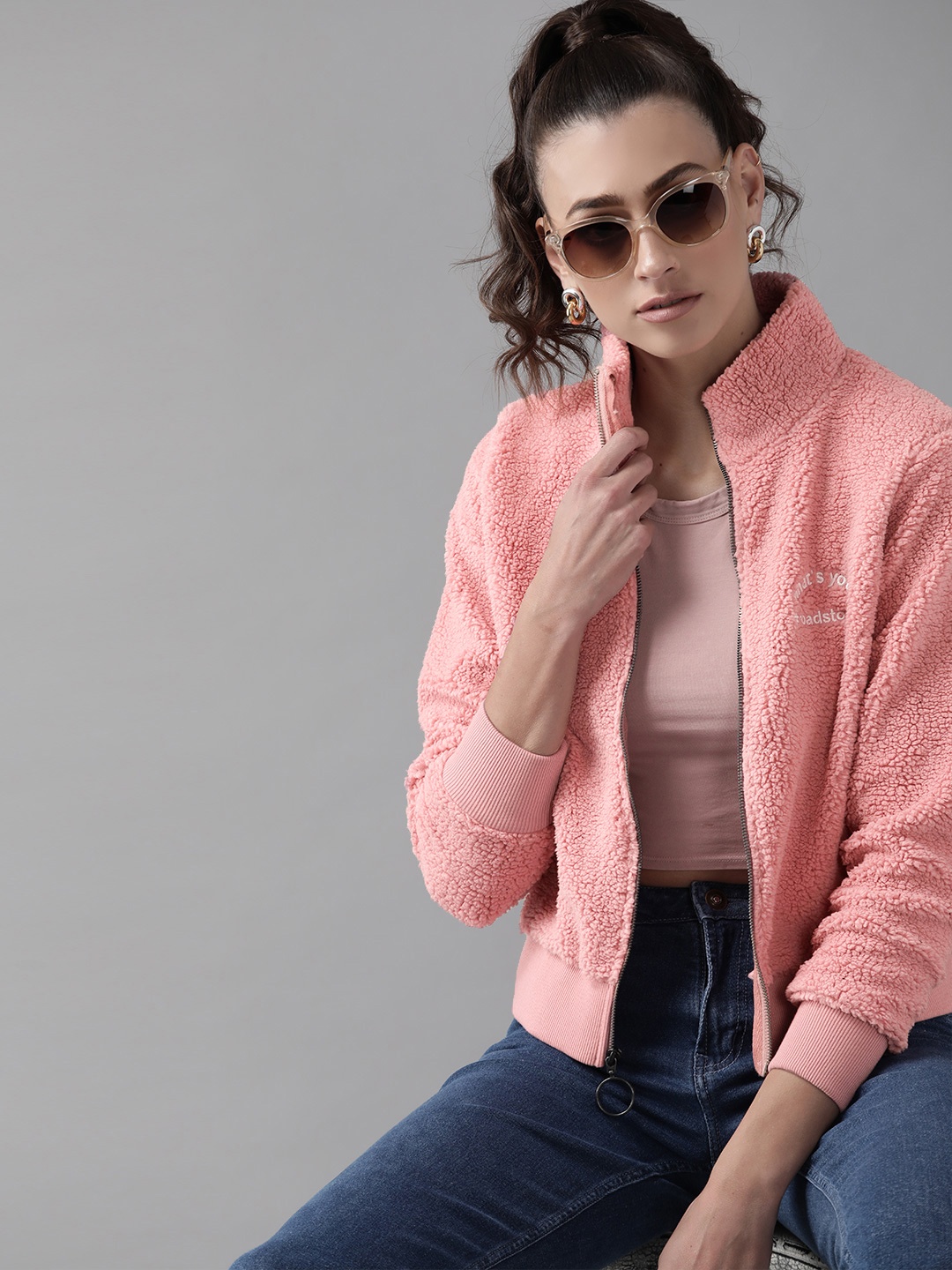 

Roadster Women Pink Solid Sweatshirt