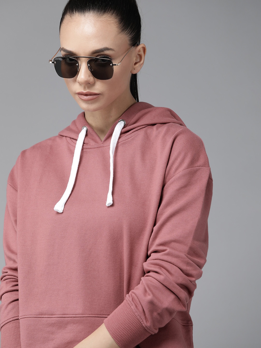 

Roadster Women Pink Solid Hooded Sweatshirt
