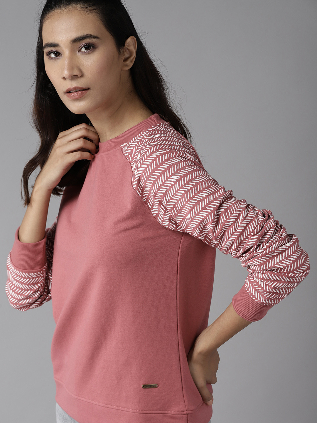 

Roadster Women Pink Solid Sweatshirt