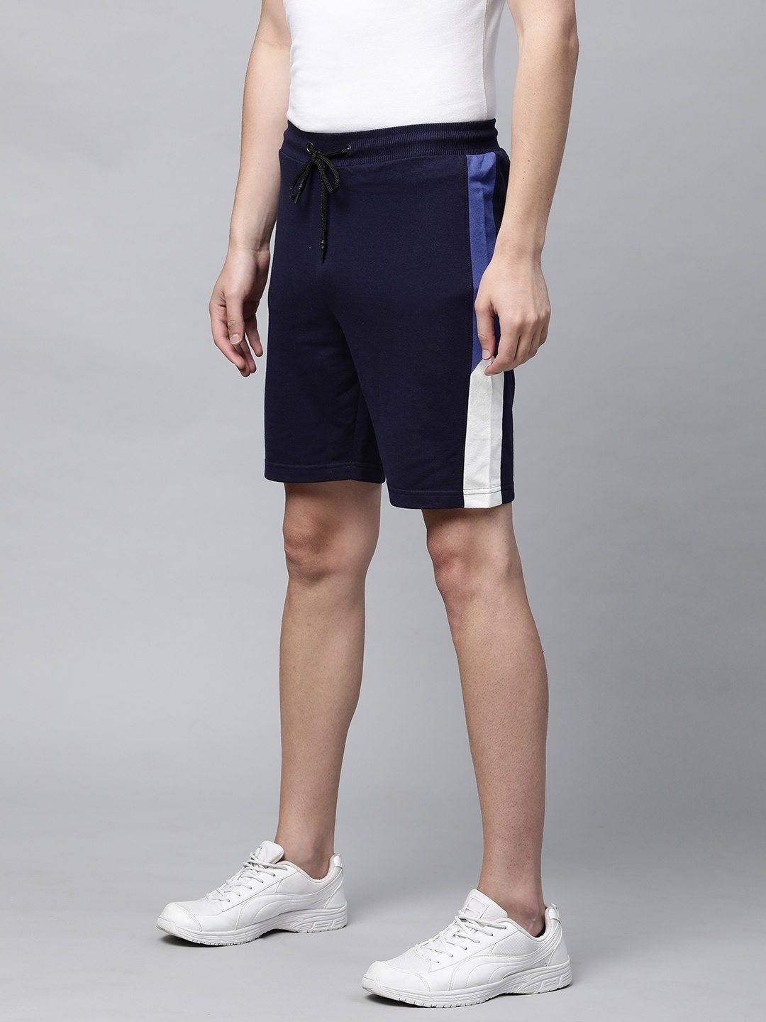 

abof Men Blue Mid-Rise Regular Side Striped Shorts