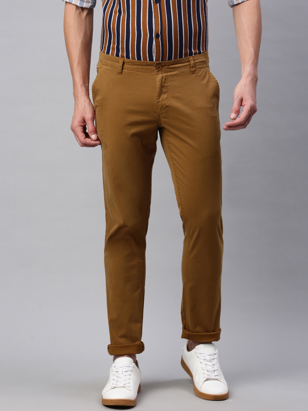 

abof Men Brown Slim Fit Chinos Trousers