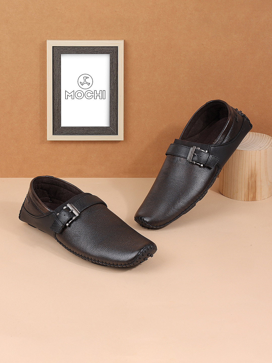 

Mochi Men Brown Leather Loafers