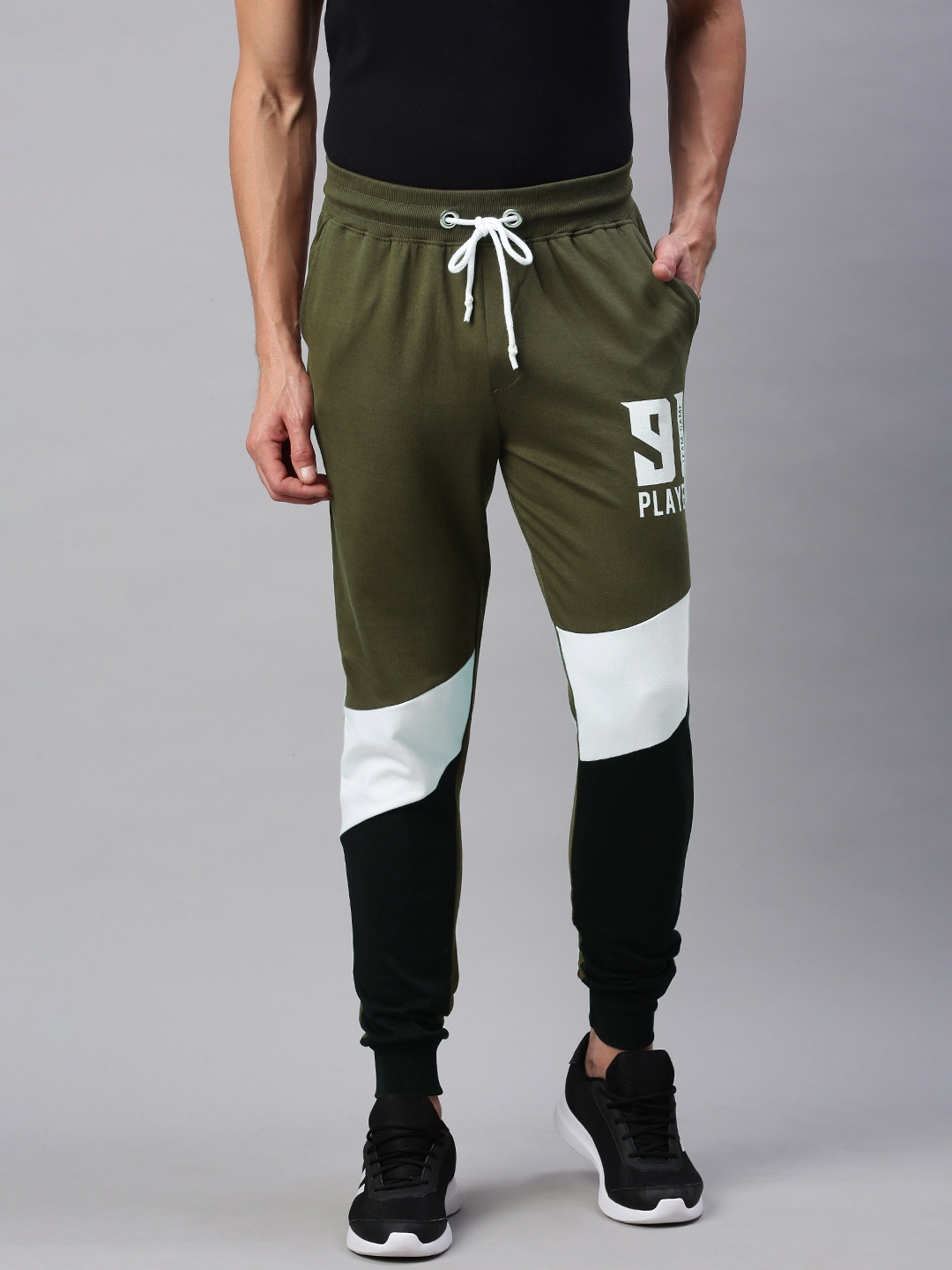 

abof Men Olive Green & Black Pure Cotton Colourblocked Joggers