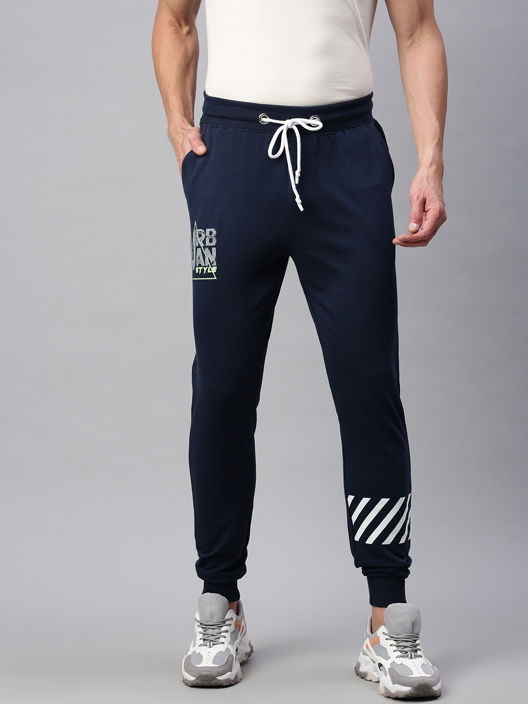 

abof Men Navy Blue & White Printed Joggers