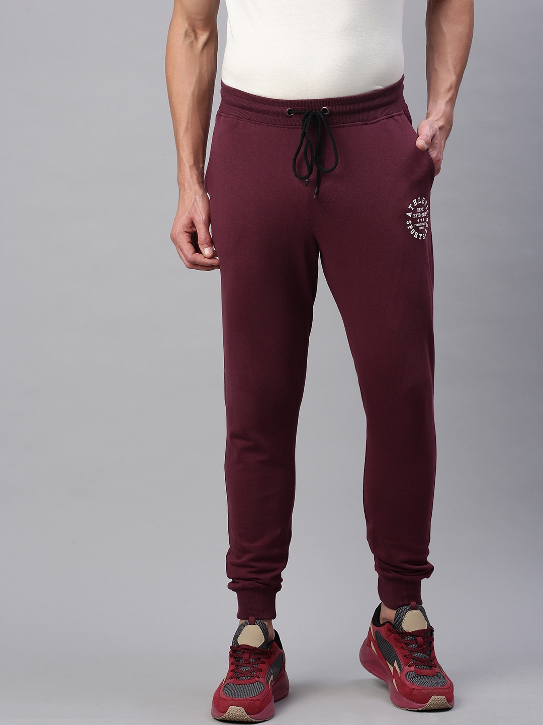 

abof Men Maroon Solid Joggers