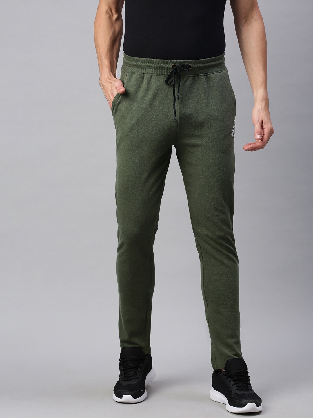 

abof Men Olive Green Solid Striaght Fit Track Pant