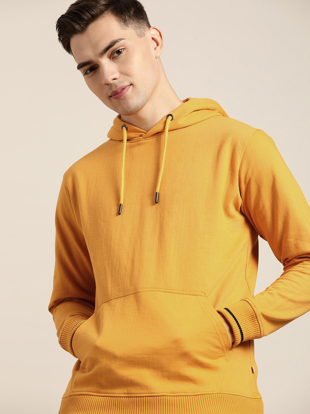 

INVICTUS Men Yellow Hooded Sweatshirt