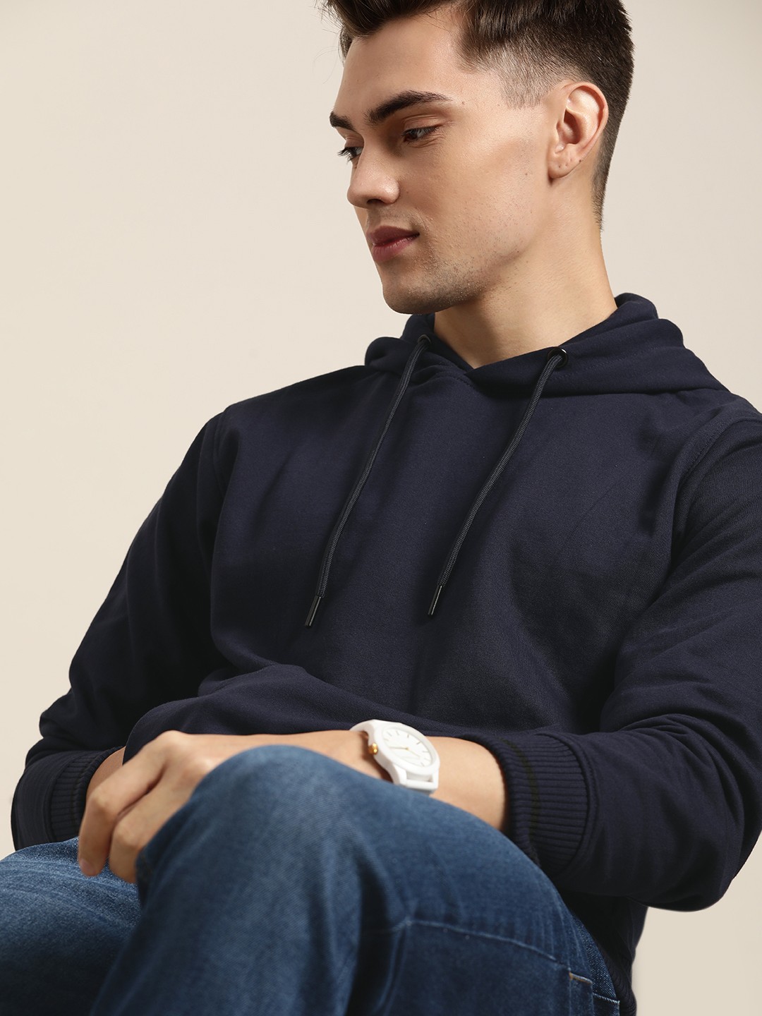 

INVICTUS Men Navy Blue Solid Hooded Sweatshirt