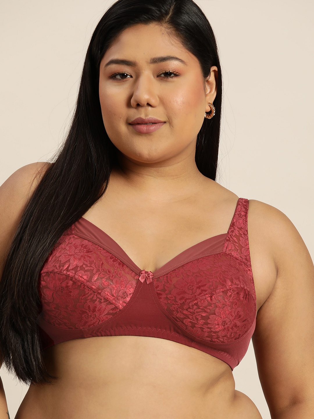 

Sztori Plus Size Maroon Floral Lace Bra