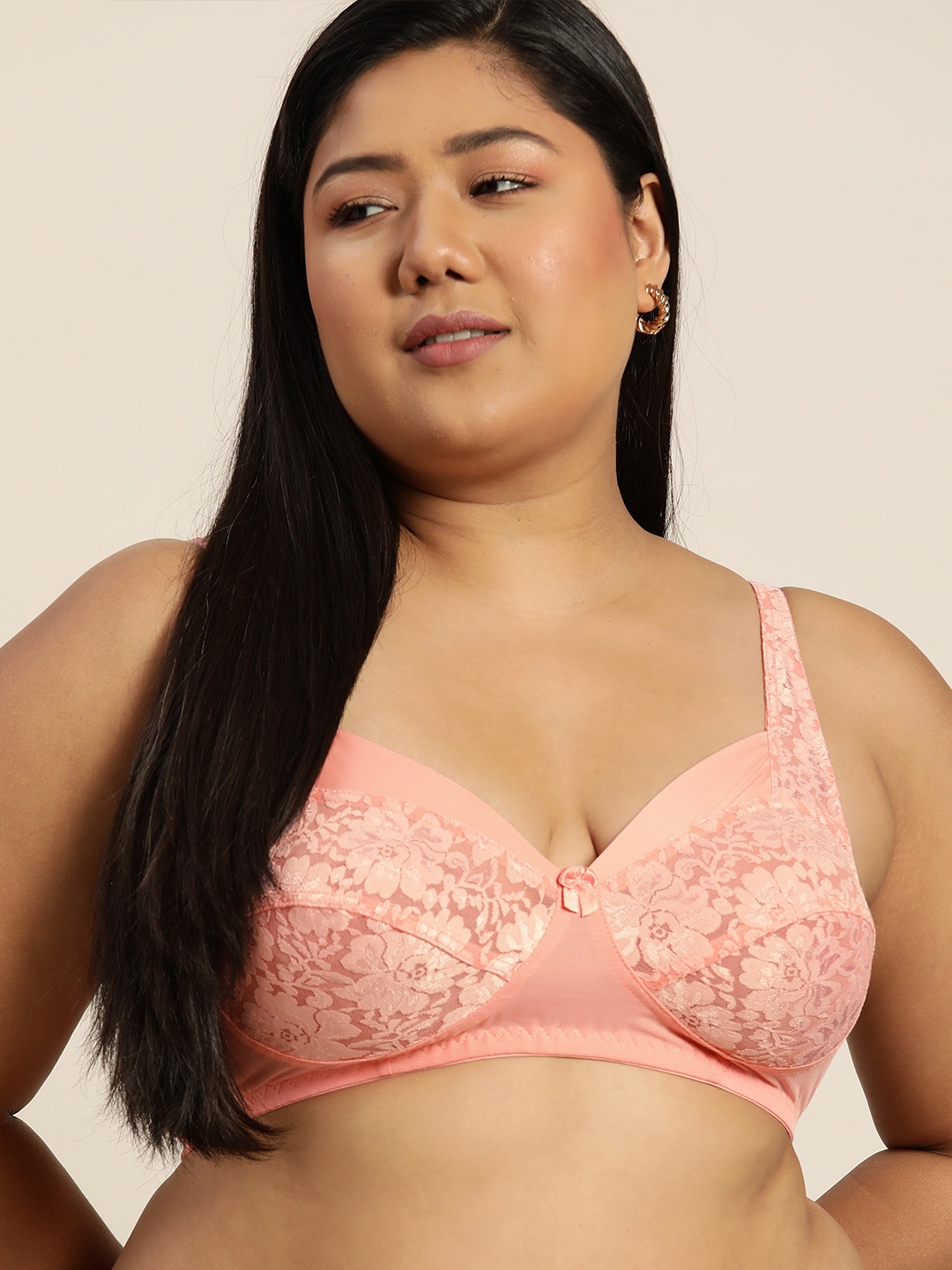 

Sztori Plus Size Peach-Coloured Floral Lace Bra