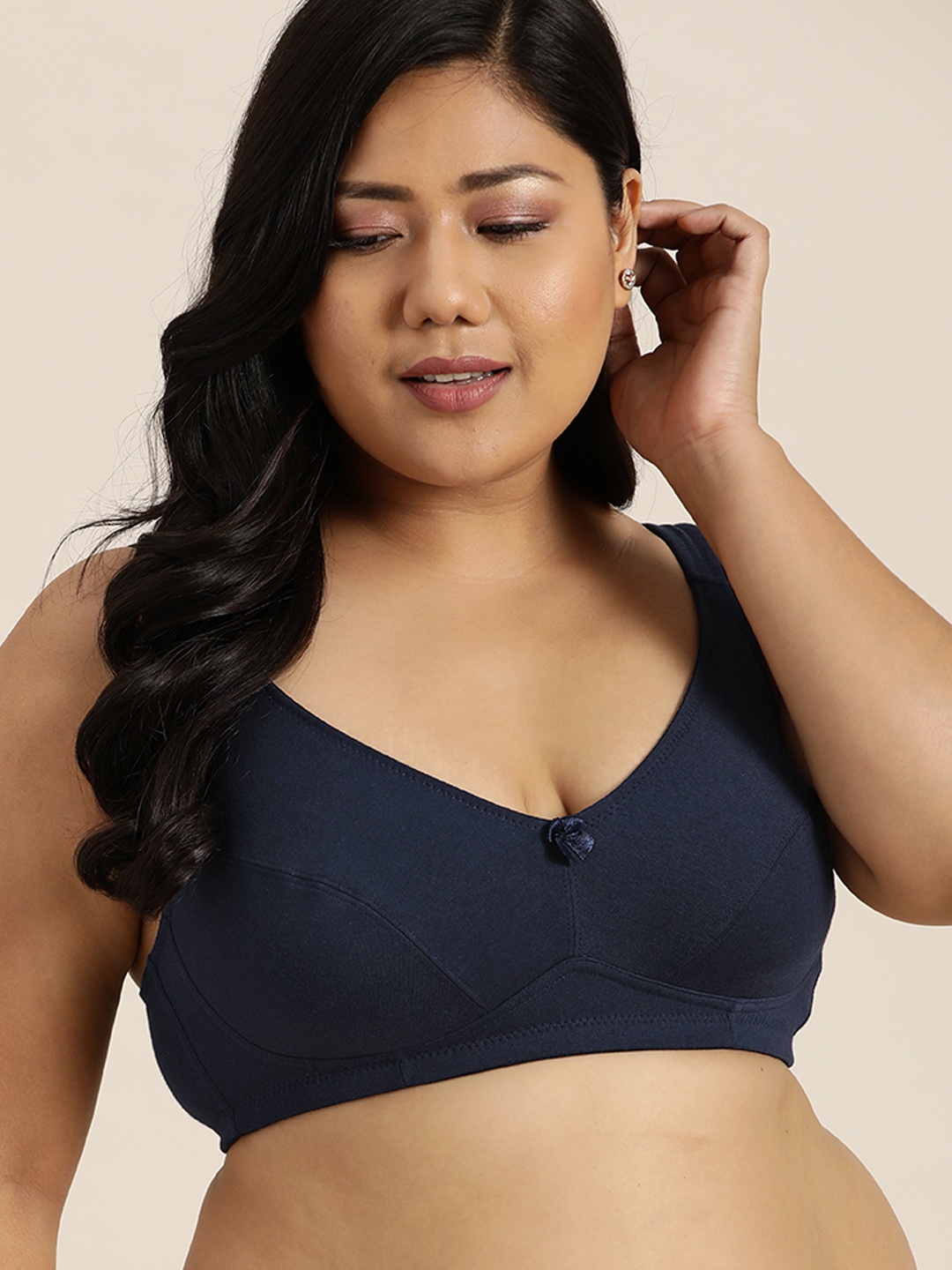 

Sztori Plus Size Navy Blue Everyday Bra Medium Coverage