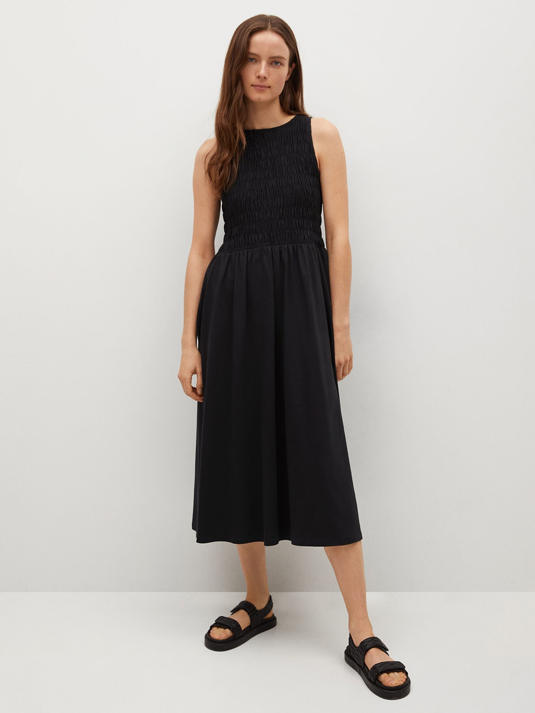 

MANGO Black Organic Cotton Solid Smocked Midi A-Line Dress