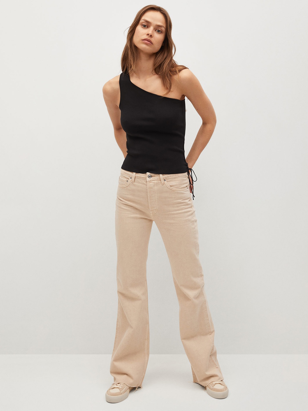 

MANGO Black Solid One Shoulder Fitted Top