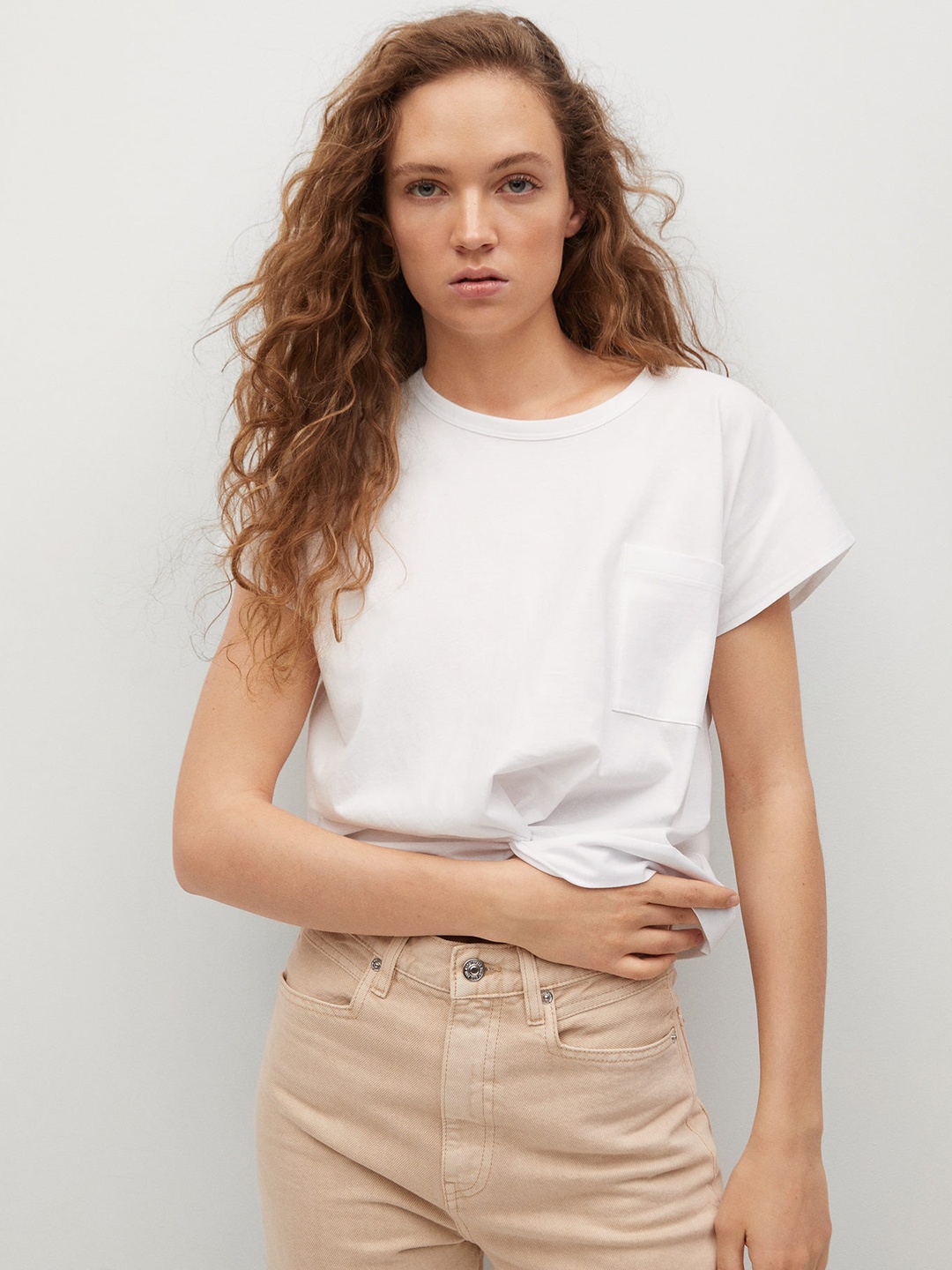 

MANGO Women White Solid Pure Cotton T-shirt with Knot Detail