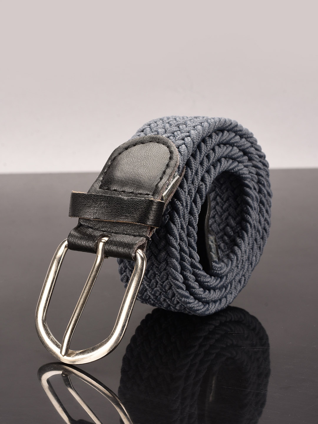 

BuckleUp Unisex Grey Braided Belt