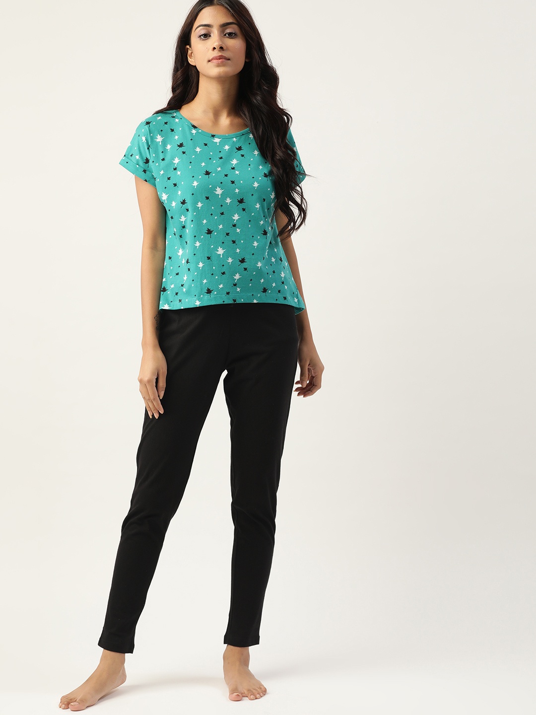 

ETC Women Blue & Black Printed Pure Cotton Night suit