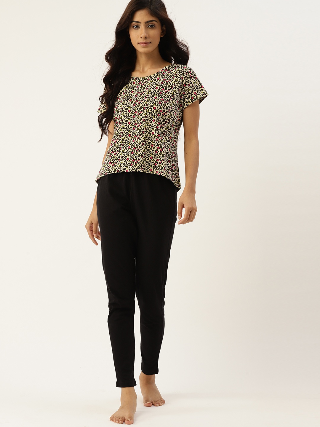 

ETC Women Cream-Coloured & Black Cotton Leopard Print Pyjamas Set
