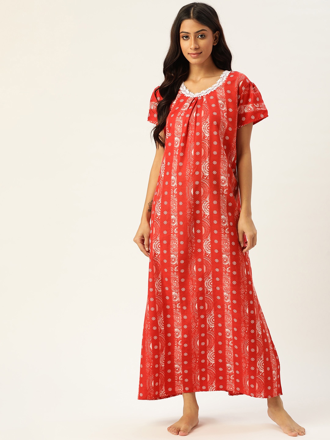 

ETC Red & White Ethnic Motifs Printed Maxi Nightdress