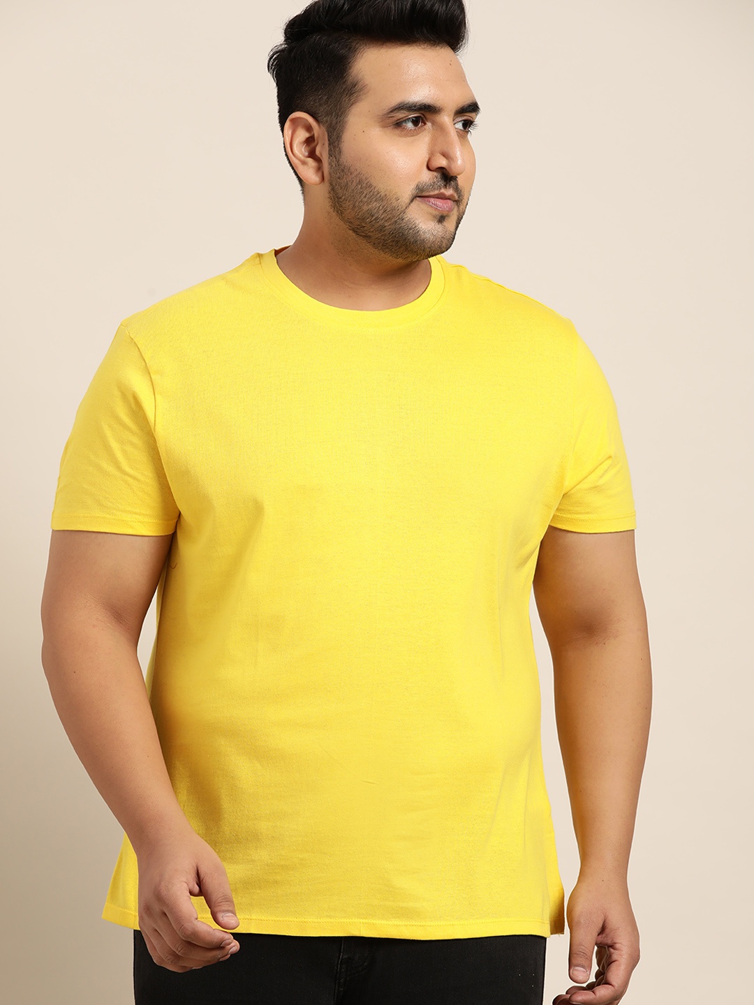 

Sztori Men Plus Size Yellow Recycled Cotton Solid T-shirt