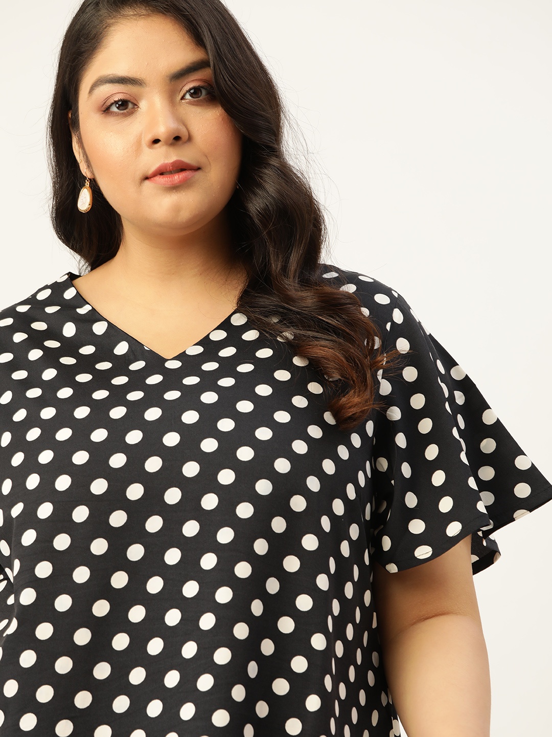 

Sztori Plus Size Black & White Polka Dot Print Regular Top